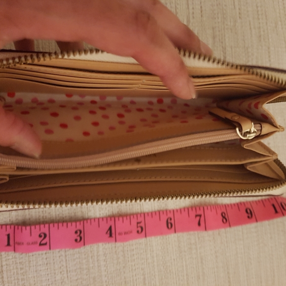 KATE SPADE Beige Wallet - Picture 10 of 12